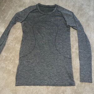 Lululemon longsleeve
